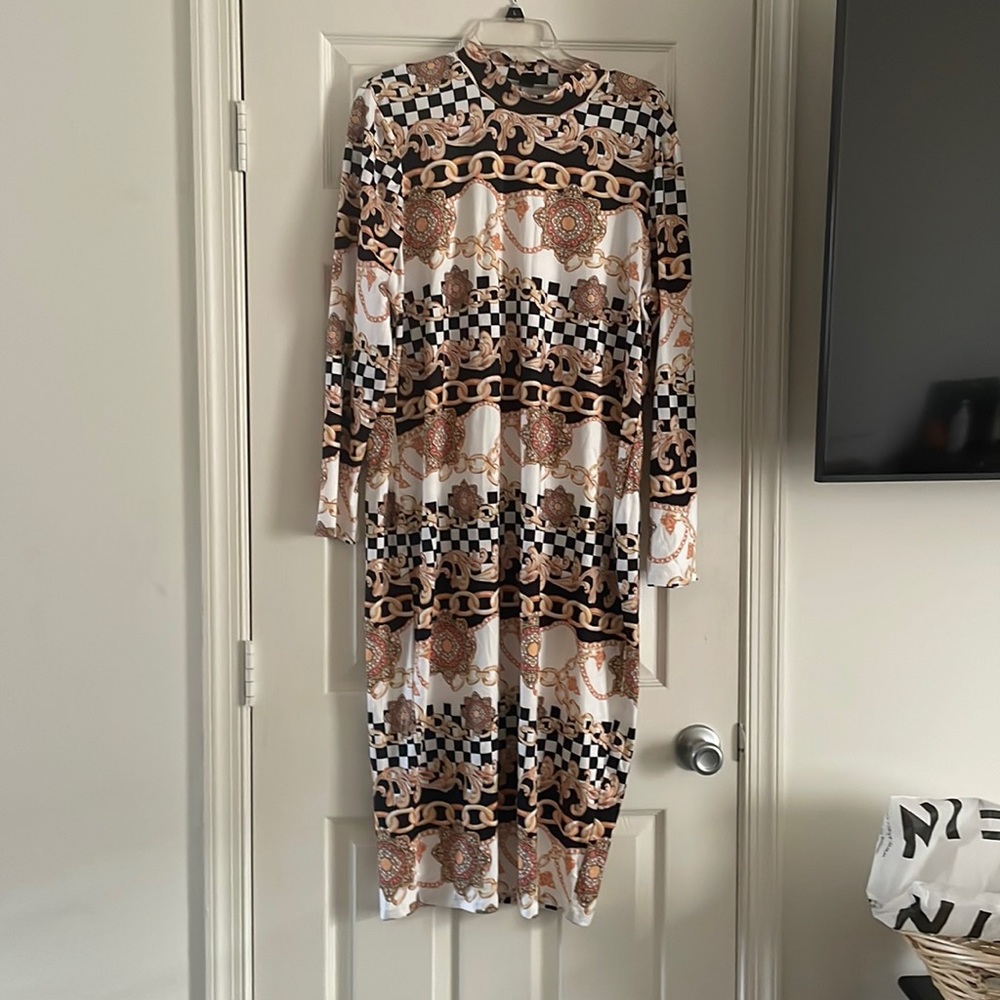 Checks and Chains Bodycon Dress!!